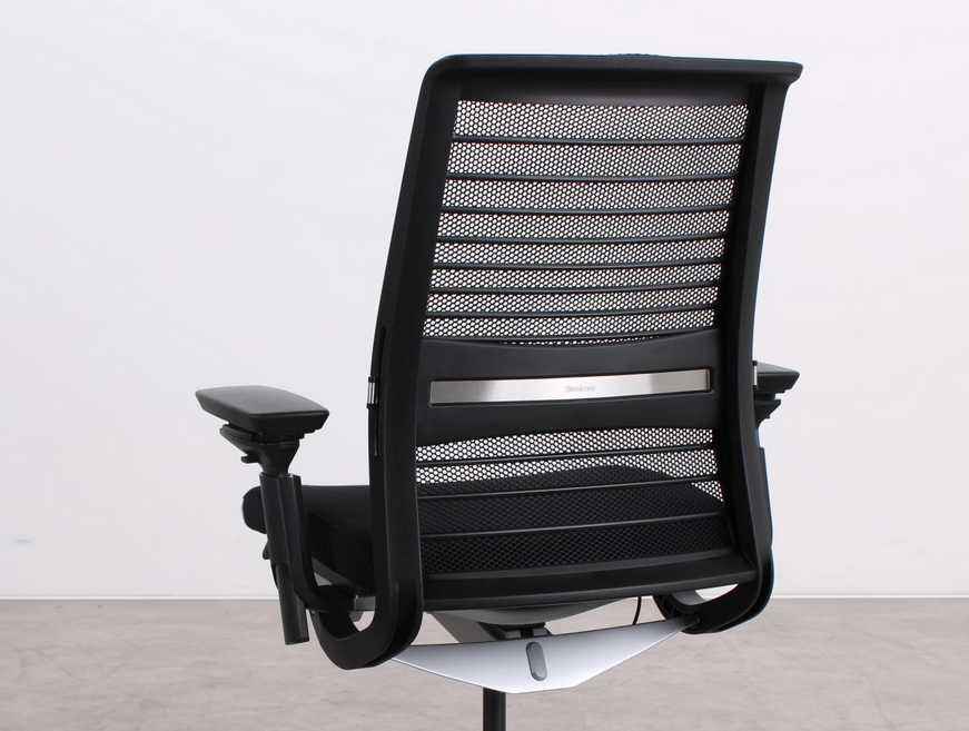 Steelcase Think ergonomischer Bürostuhl in Schwarz, refurbished durch R&M