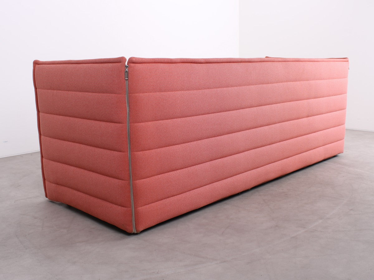 Gebrauchtes Vitra Alcove Plume Contract Sofa in Pale Rose und Dark Orange mit hohen Rücken- und Seitenpaneelen