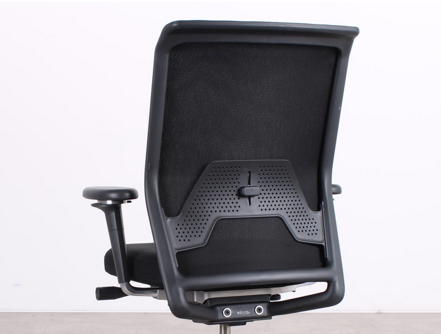 Vitra ID Mesh ergonomischer Bürostuhl in Schwarz, refurbished durch R&M
